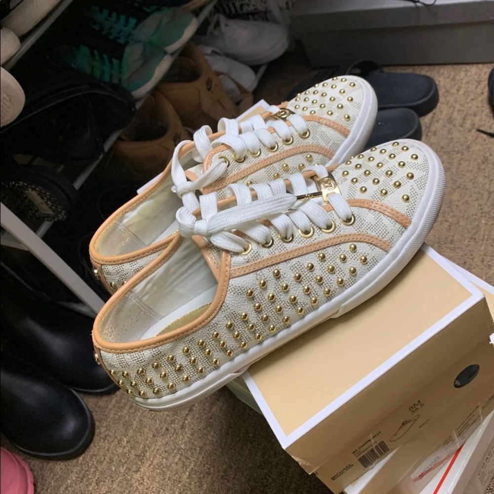 michael kors sneakers.